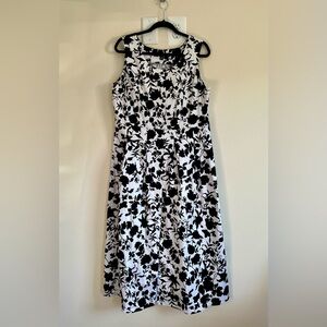 JG Hook Floral Button Front Maxi Dress Womens Size 16 Black White Cotton Summer